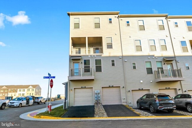 Building Photo - 19705 Misty Moss Sq