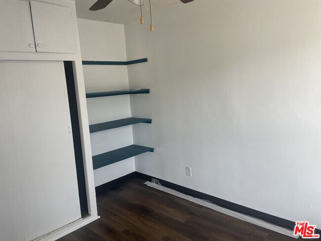 Building Photo - 849 Garfield Ave
