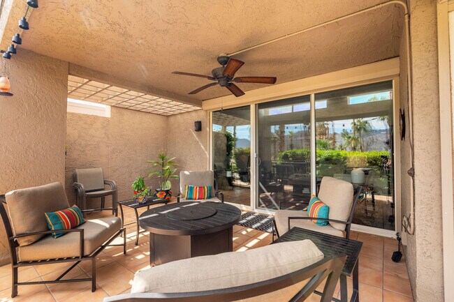 Building Photo - 48910 Noline Pl