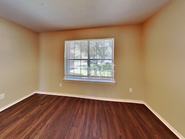 Building Photo - 2870 Colony Cone Cir