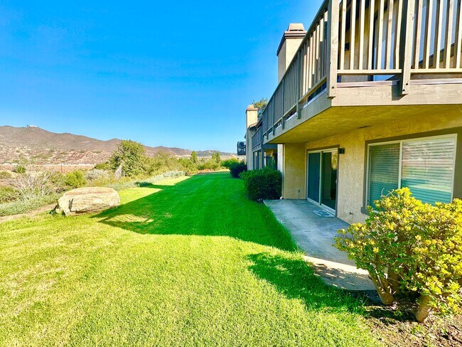 Building Photo - 1652 Pala Lake Dr