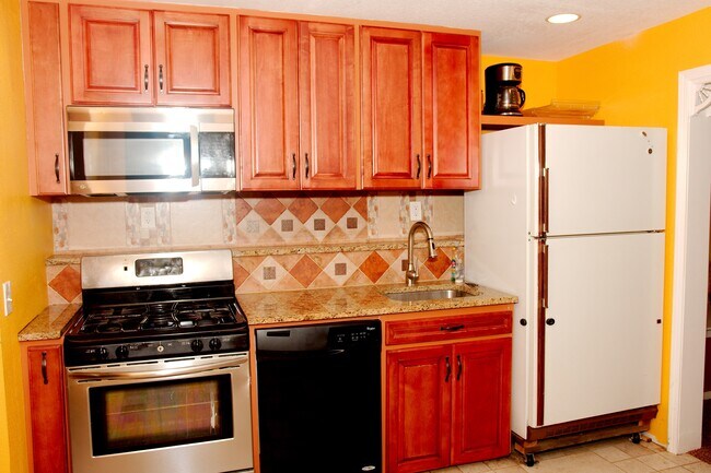 Building Photo - 2927 Arbor Creek Ln