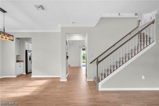 Building Photo - 11884 Boxelder Way
