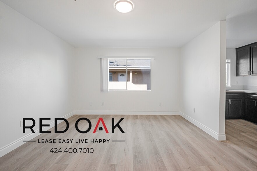 Building Photo - 6853 Agnes Ave