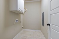 Building Photo - 4 bedroom in Lexington Park