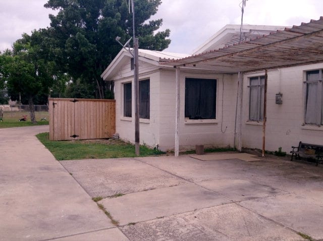 Building Photo - 3201 S Jackson Rd