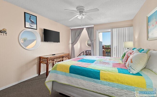 Building Photo - 6201 Padre Blvd