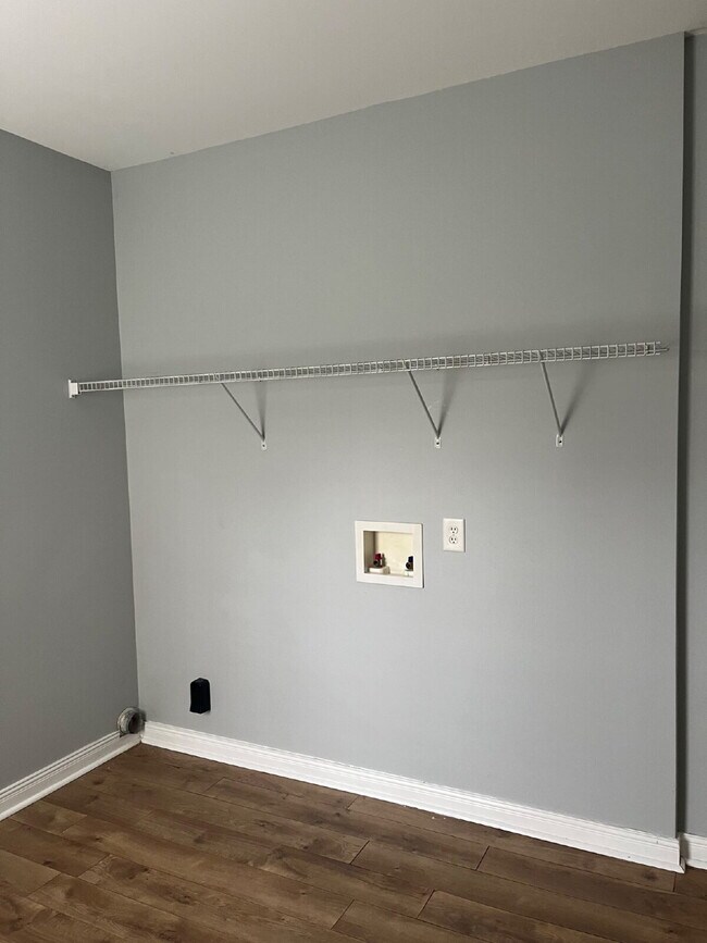 Building Photo - "Discover Spacious Living: 4-Bedroom, 3-Bath Gem in Brentwood's Autumn Crossing!"