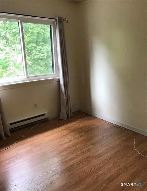 Building Photo - 8 Parker St