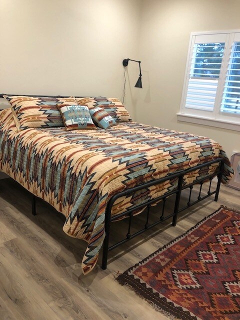 Building Photo - 228 Trails End