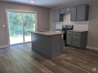 Building Photo - Woodlark Apartents
