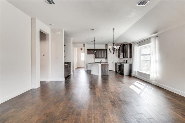 Building Photo - 7521 Rothbury Dr
