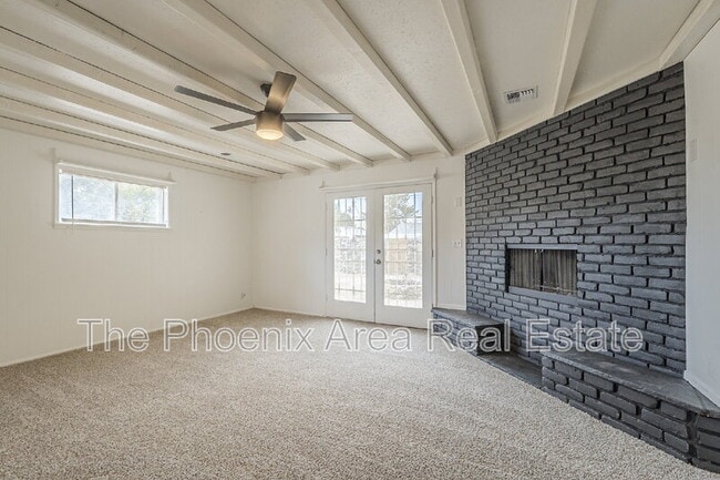 Building Photo - 787 W Flint St