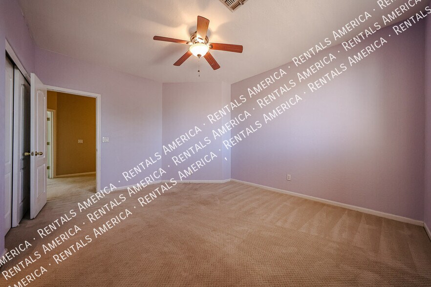 Building Photo - 14759 N 98th St