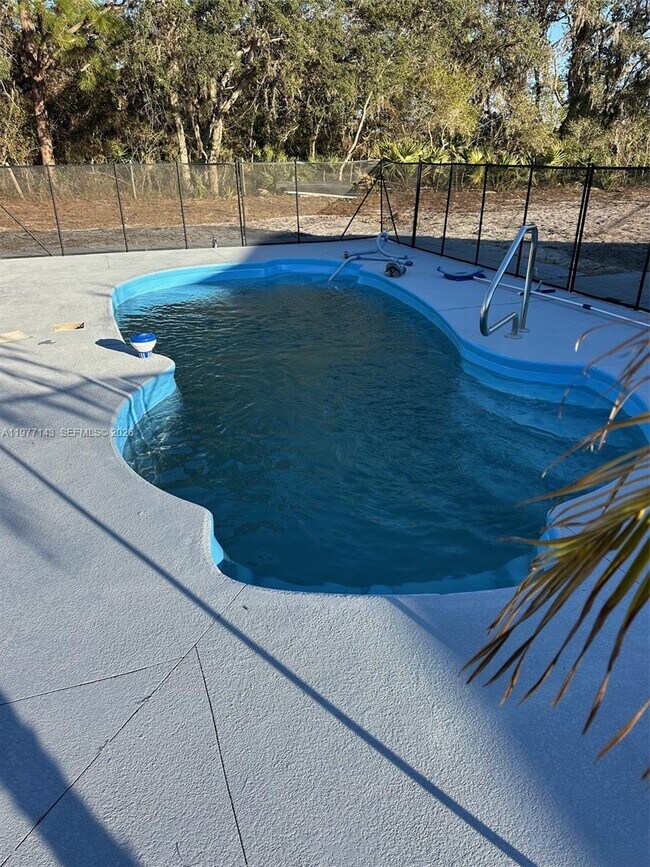 Building Photo - 3709 Grand Concourse