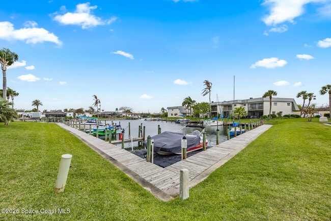 Building Photo - 416 Dove Ln