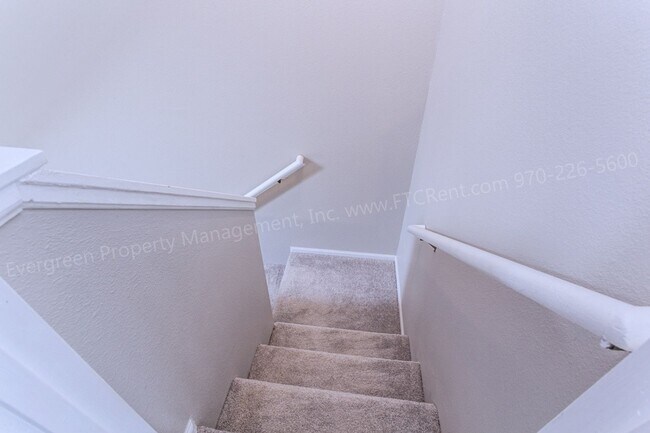 Building Photo - 3565 Windmill Dr