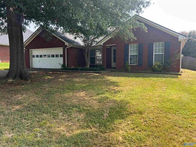 Building Photo - 111 Sunnyfield Dr