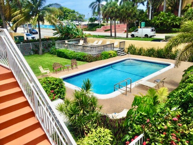 Building Photo - 2121 N Ocean Blvd