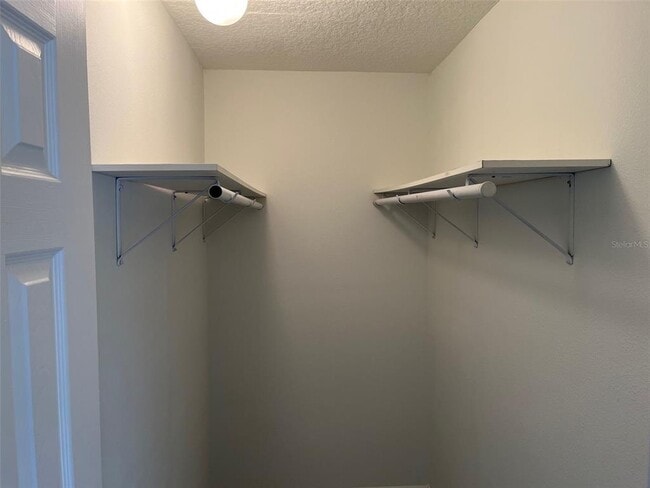 Building Photo - 2671 Oak Park Way