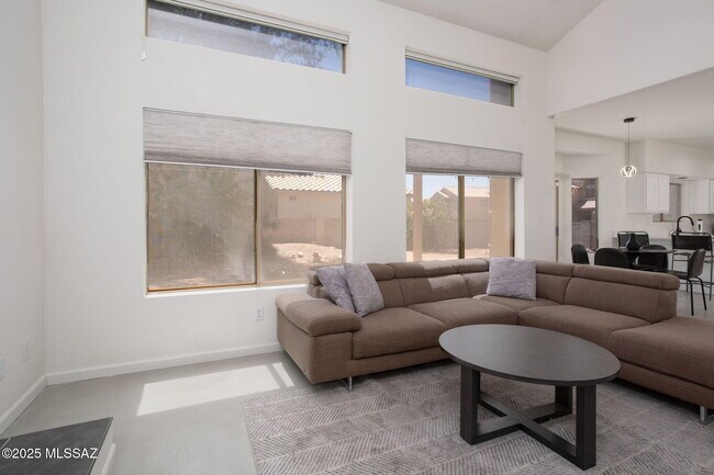 Building Photo - 6851 W Kern Dr