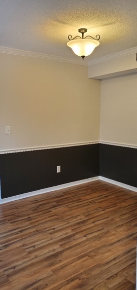 Building Photo - 128 Luden Dr