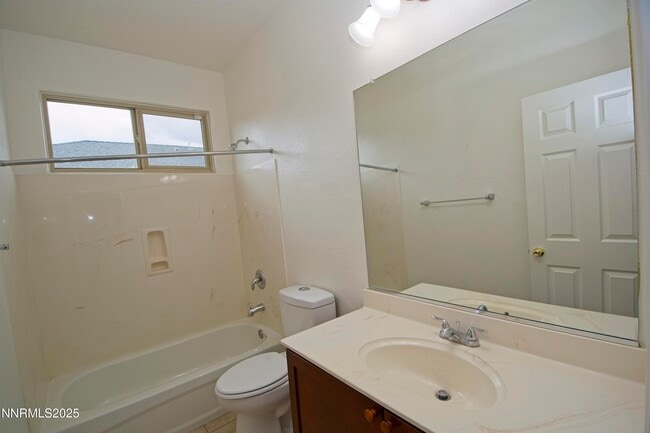 Building Photo - 1558 Teal Dr