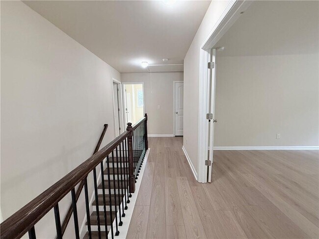 Building Photo - 1610 Apple Blossom Dr
