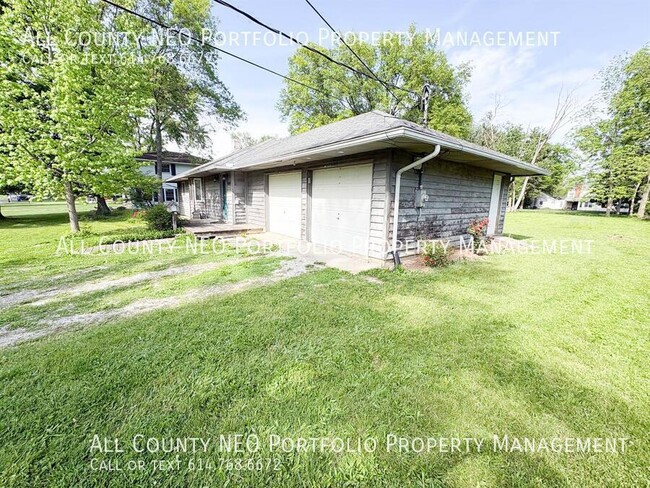 Building Photo - 3050 Derby Rd