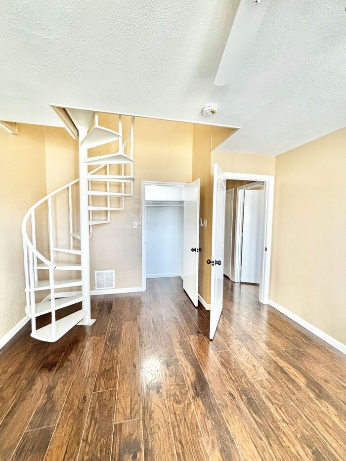 Building Photo - 609 Tiffany Trail