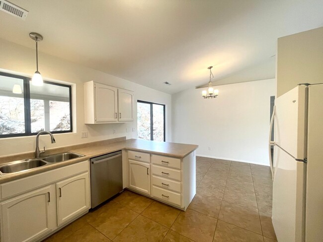 Building Photo - Immaculate 3-Bedroom Home in Yavapai Hills