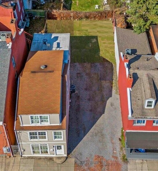 Building Photo - 120 S 12th St