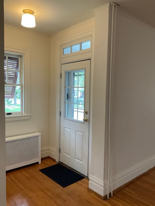 Building Photo - 229 Cocoa Ave