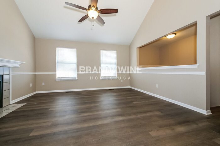 Building Photo - 3408 S Shrank Ct