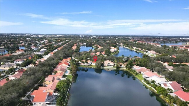 Building Photo - 1901 SW 129th Terrace