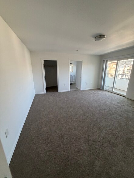 Building Photo - 3317 Bagley Ave