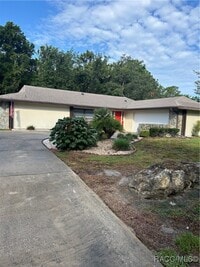 Building Photo - 13 Boxelder Ct