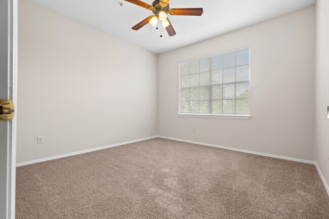 Building Photo - 12904 Sanctuary Cove Dr