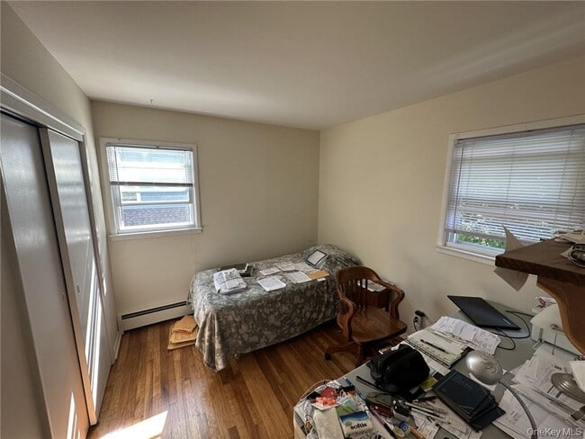 Building Photo - 153 Sickles Ave