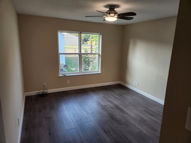 Bedroom 2 - 815 Sun Valley Dr