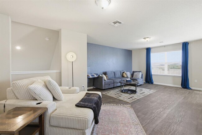 Building Photo - 11012 Pack Wagon Trail