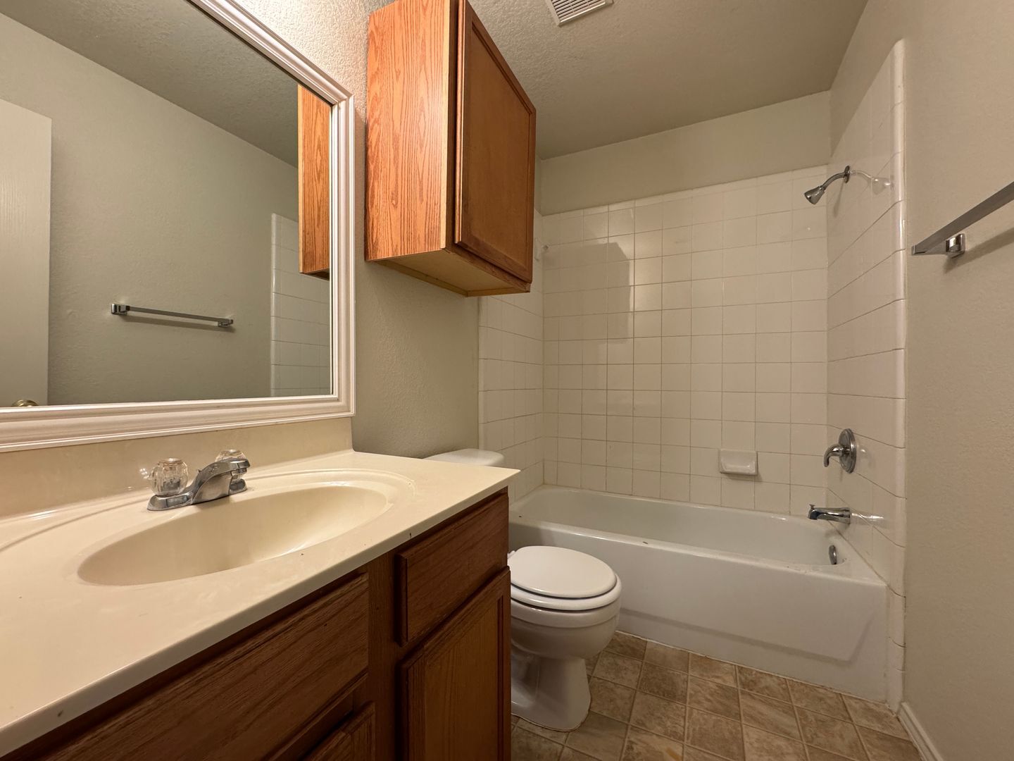 Building Photo - 3603 Malibu Ln