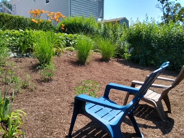 Building Photo - 48 Putnam St