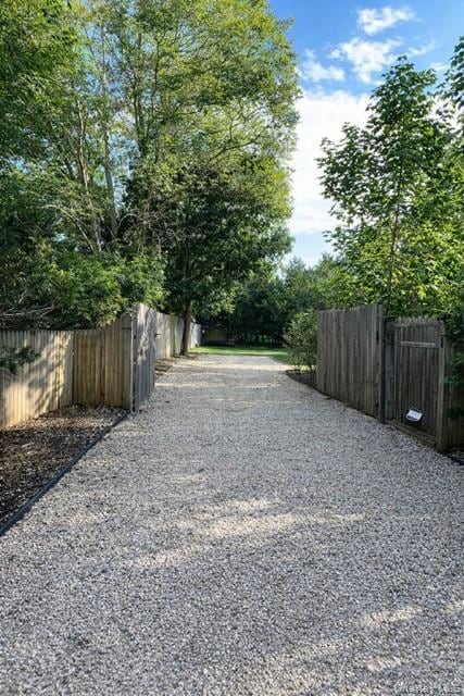 Building Photo - 435 Montauk Hwy