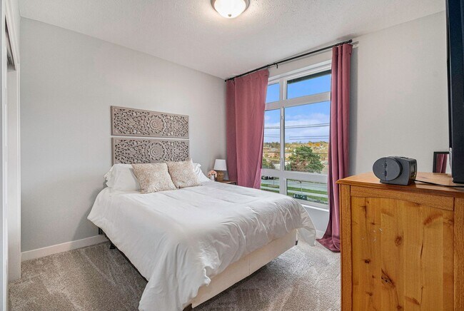 Building Photo - -Live Bold at The Ten – Modern 3BR / 2.5BA Townhome + Elevator