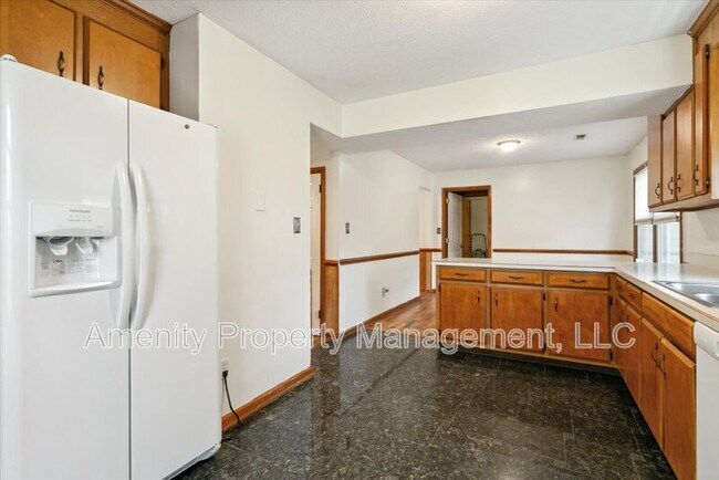 Building Photo - 59 Garrow Rd