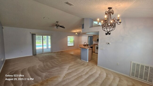 Building Photo - Beautiful 3/2/2 Pool Home on Oversized Lot in Quail Hollow