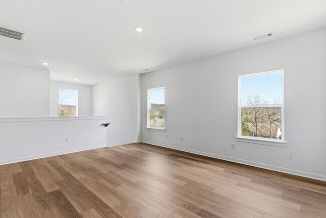 Building Photo - 1858 E Fiji St