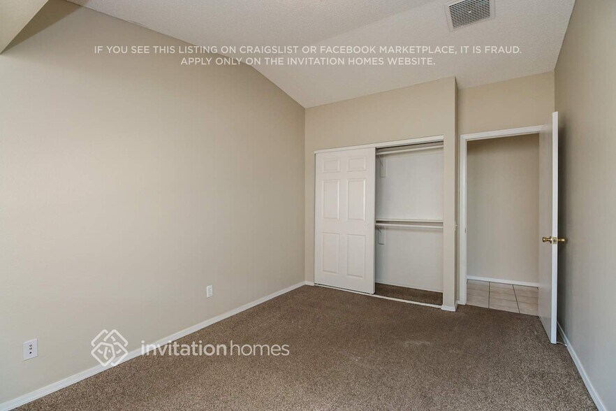 Building Photo - 11134 N 82nd Ln