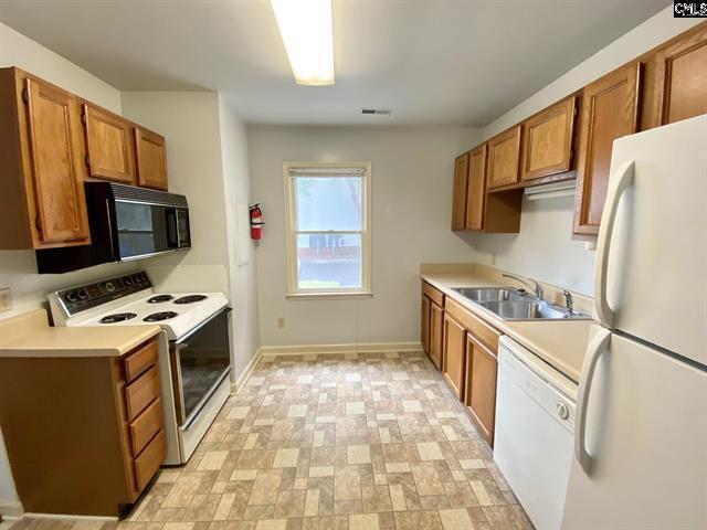 Kitchen view from Dining Area - 1901 Devonshire Dr